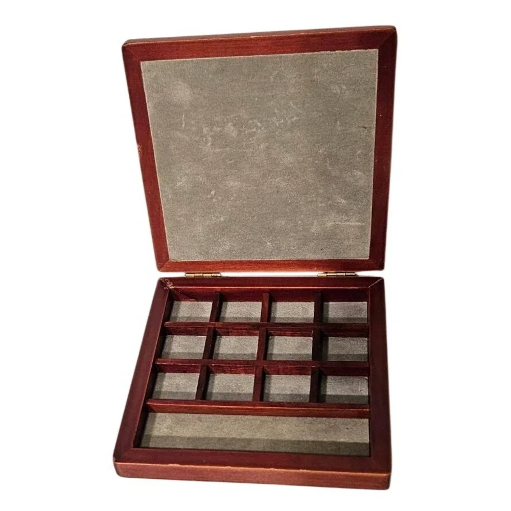 Small Square Wooden Jewelry Trinket Box‎ 13 Compartments Brown Grey Felt Lining